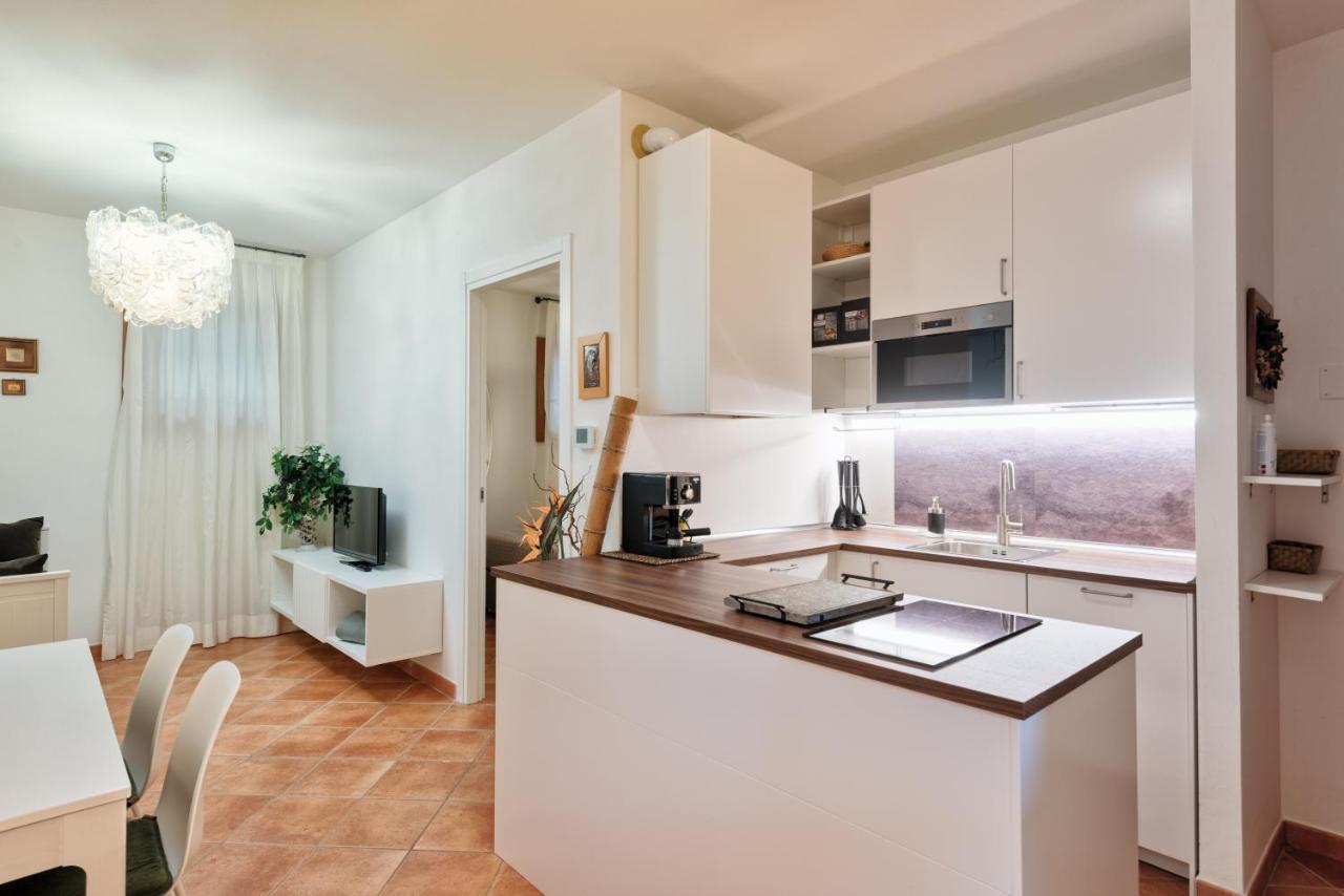 Piccolo Borgo Di Raoul Apartment วิเชนซา ภายนอก รูปภาพ
